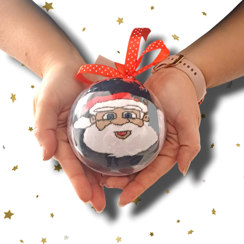 VÁNOČNÍ KOULE s ponožkami Santa
