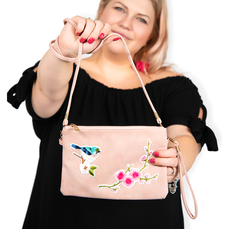 Birdy - kabelka s výšivkou - pudrová