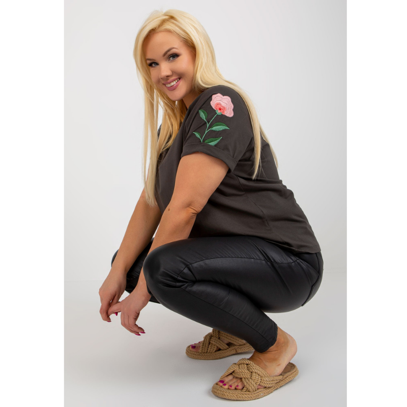 JULIANA - PLUS SIZE tričko s výšivkou