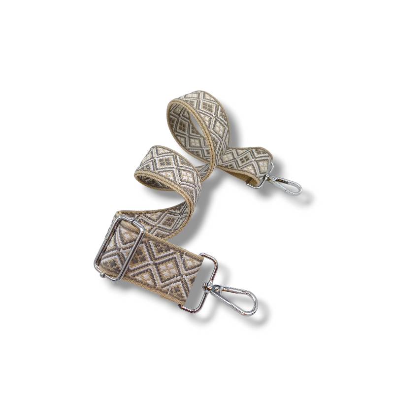 Popruh na kabelku/ledvinu s geometrickým diamantovým vzorem