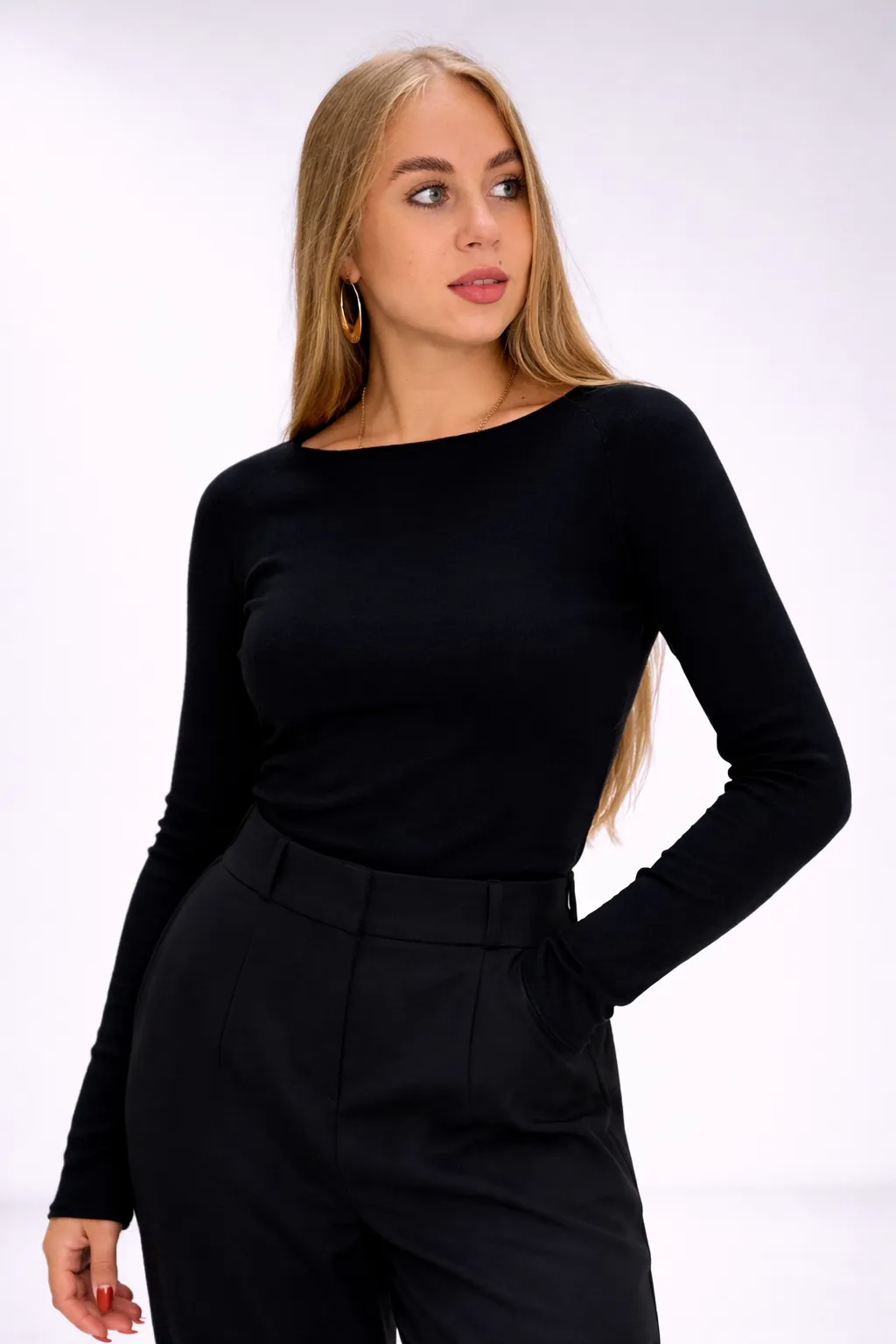 VIBE - basic svetřík - černá - menší a větší velikost