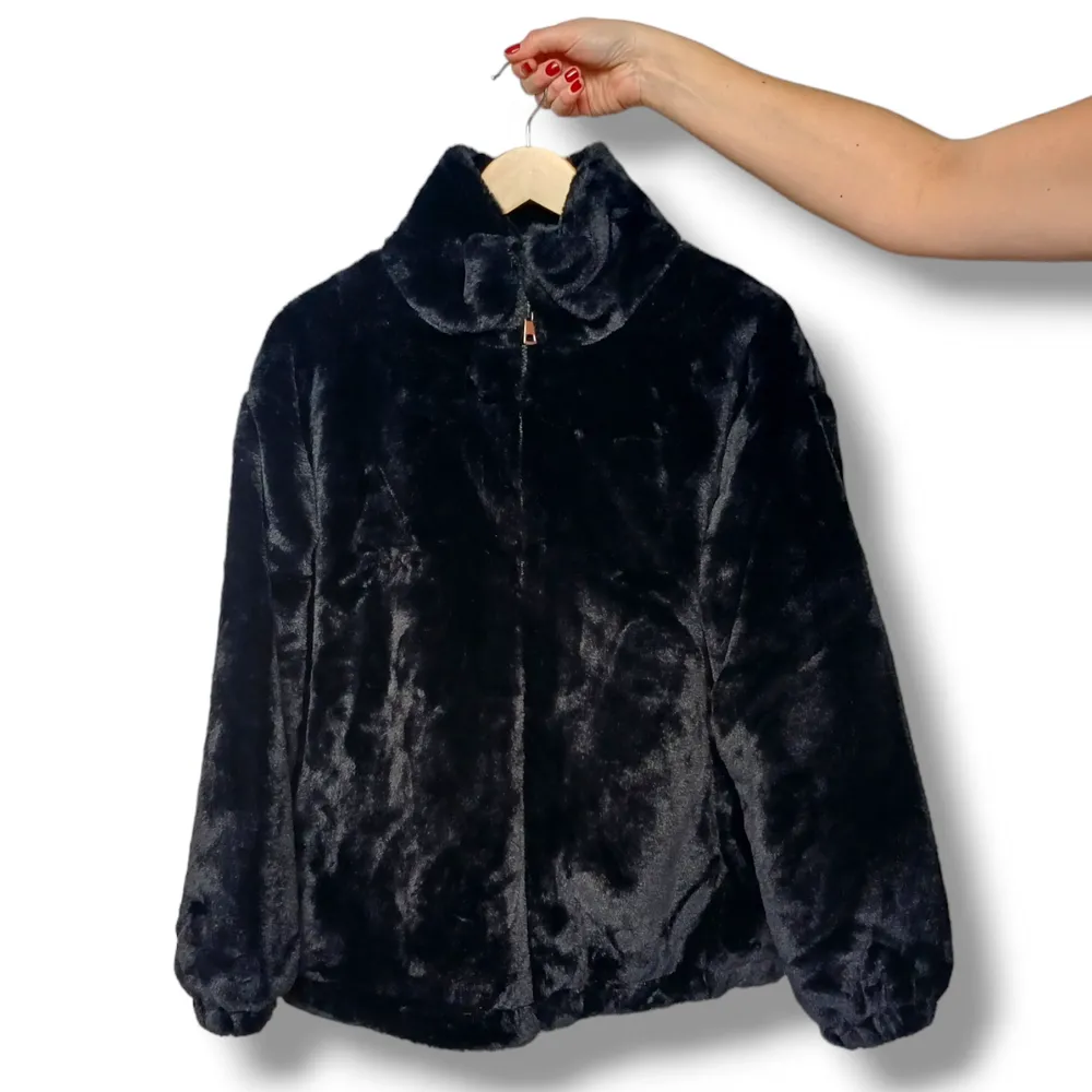 Bella - plyšová bunda černá, sedne od velikosti XS do XL