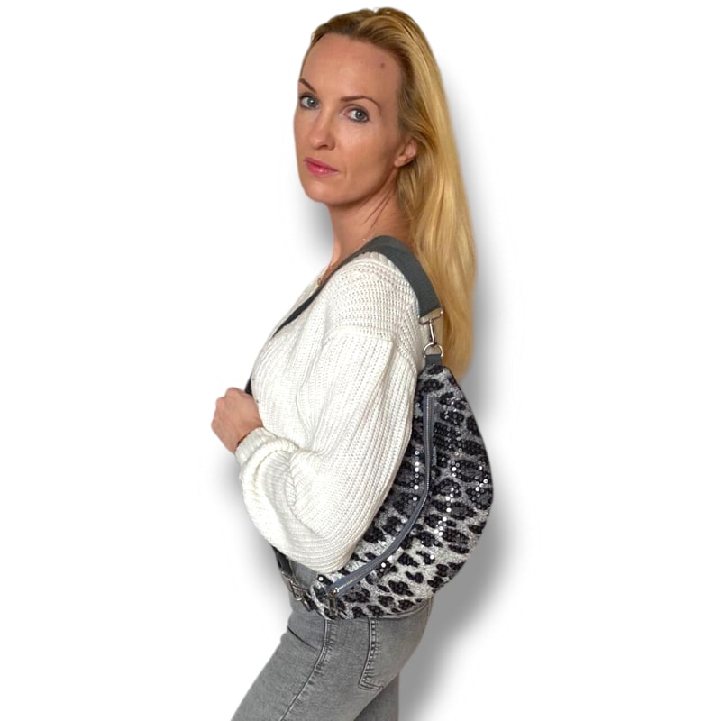 WILD - ledvinka se zvířecím vzorem - grey