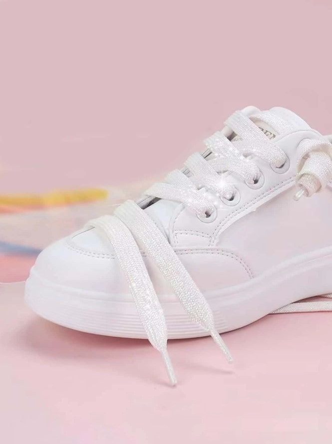 GLITTER LACES - třpytivé tkaničky - bílé, 120 cm