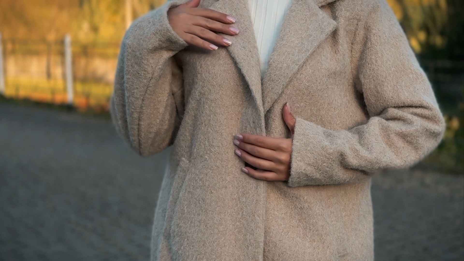 VANDA - kabát - champagne, sedne od velikosti S do XL