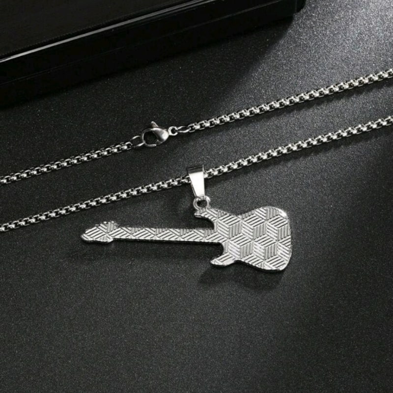 ROCKSTAR - řetízek s přívěskem elektrické kytary