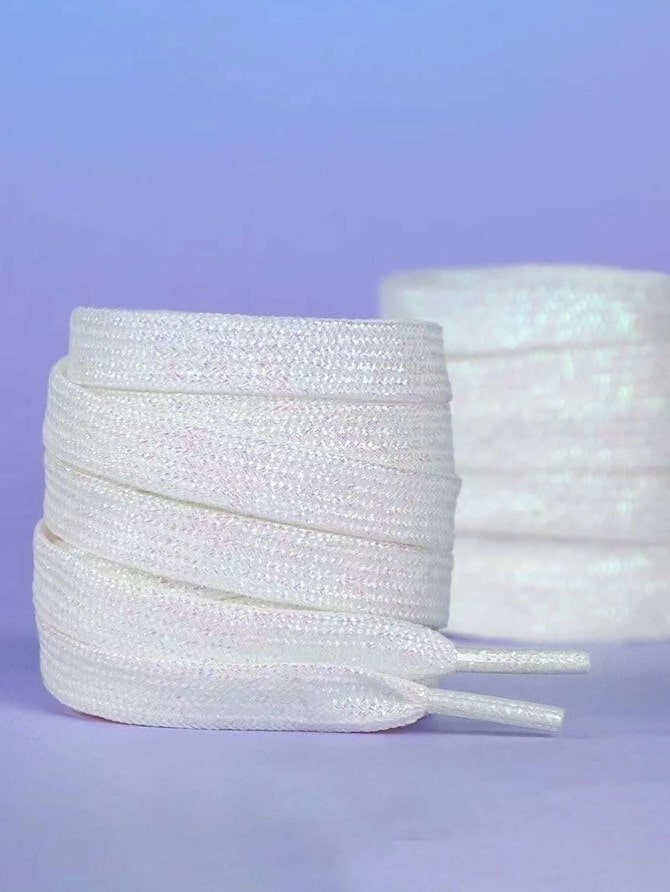 GLITTER LACES - třpytivé tkaničky - bílé, 120 cm