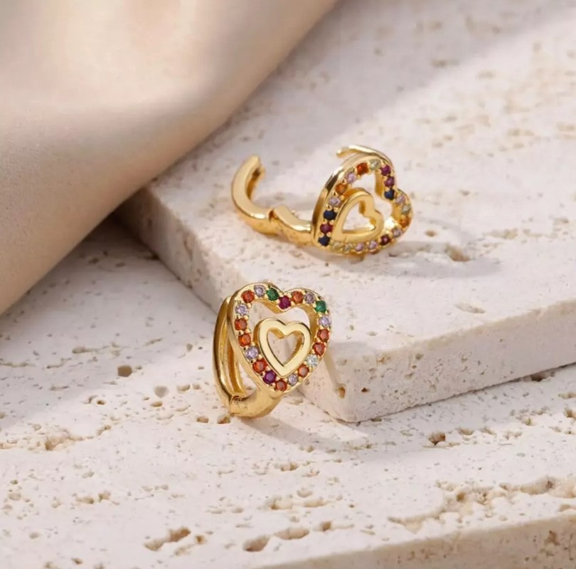 ROMANTIC HEART – náušnice z chirurgické oceli, zlatá