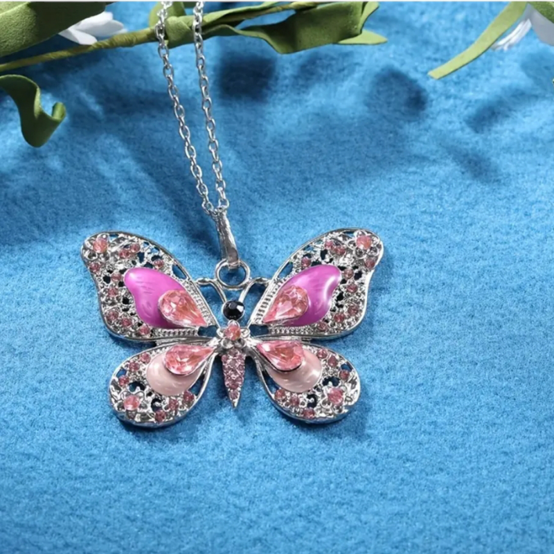 Náhrdelník Butterfly Růžová