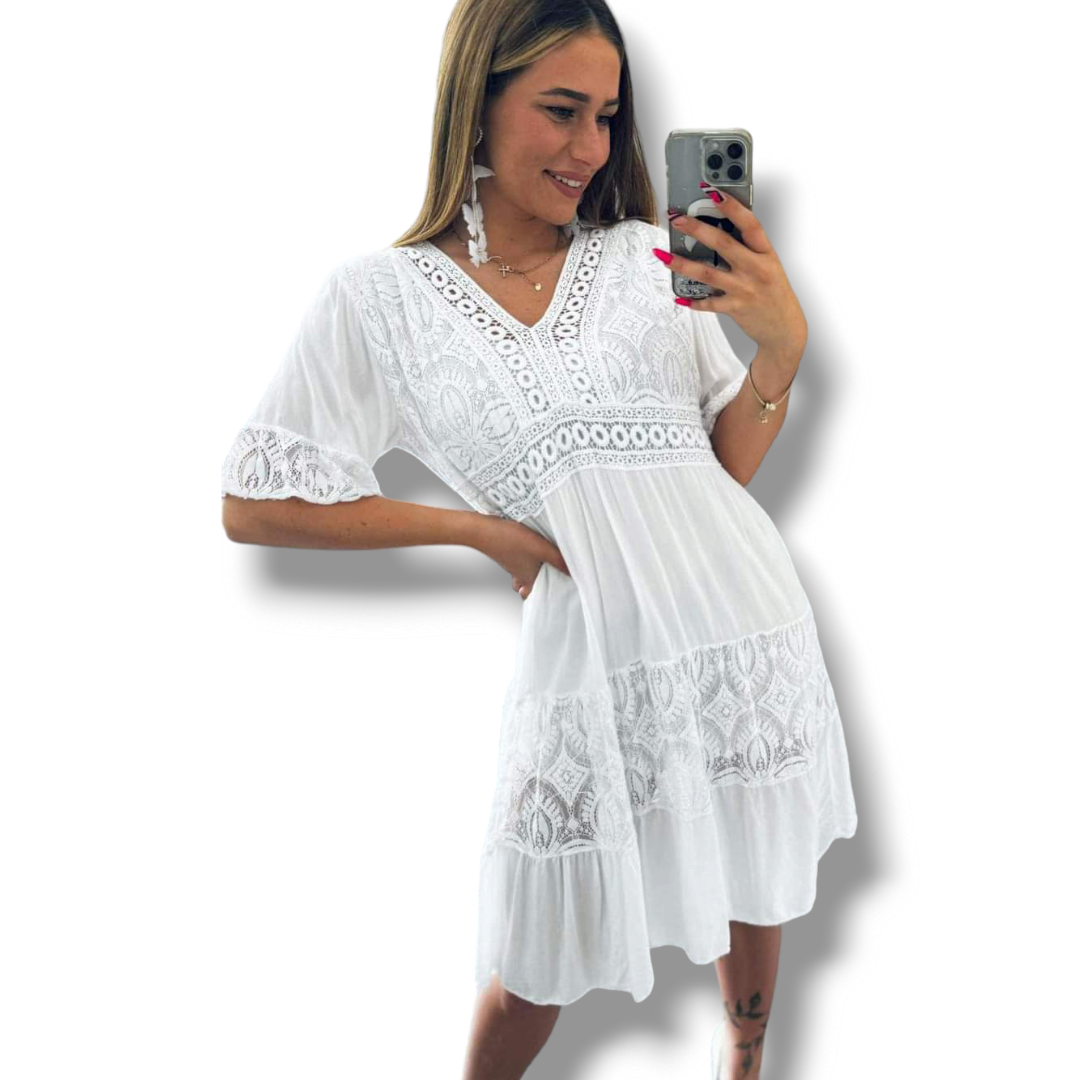 Caorle - krajkové šaty - bílé, sednou od velikosti M do XL