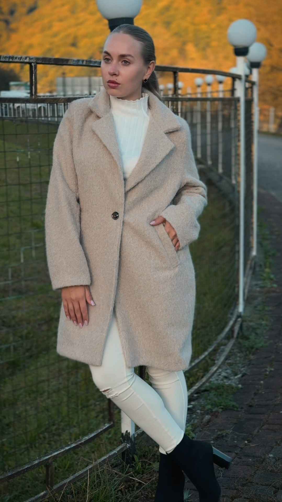 VANDA - kabát - champagne, sedne od velikosti S do XL