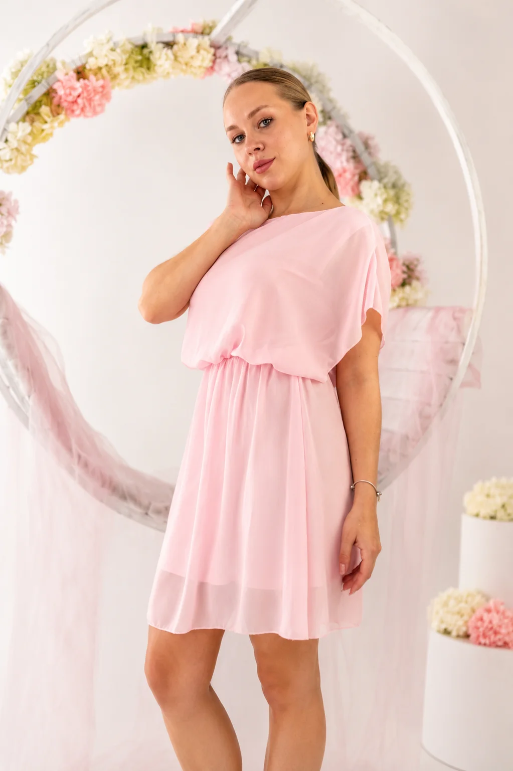 PRETTY - šifónové šaty - pivoňková, velikost sedne od S do XL