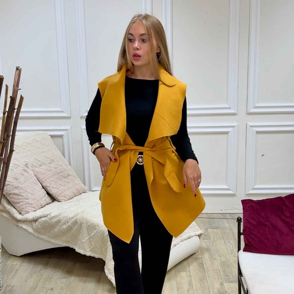 Moly - flaušová vesta krátká - hořčice, sedne od velikosti XS do XL