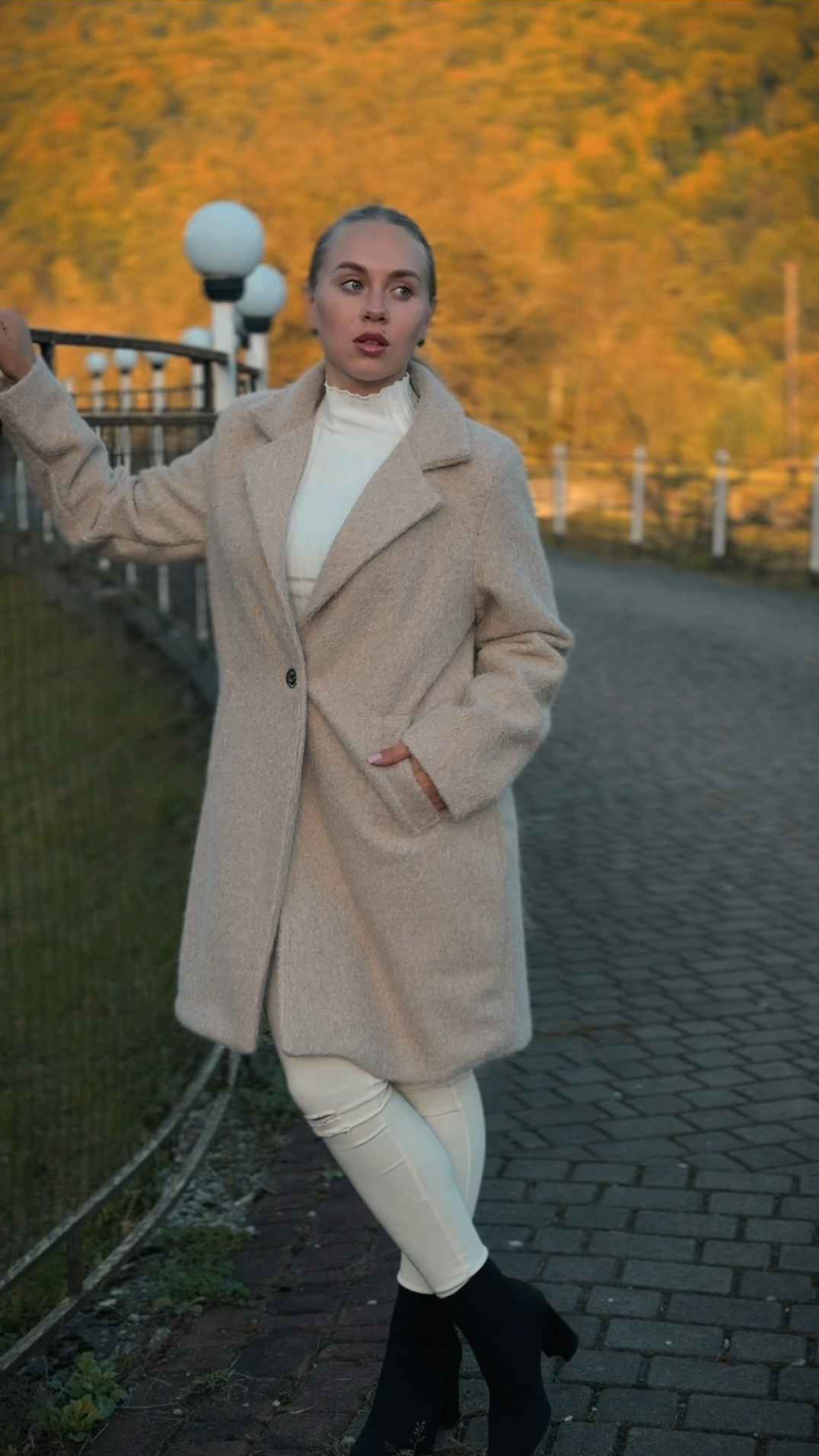 VANDA - kabát - champagne, sedne od velikosti S do XL
